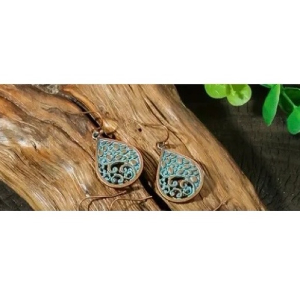 NEW The Brooke dangle Earrings Celtic Copper color Teardrop Filigree - Boutique